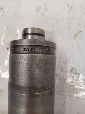 USED SANDVIK COROMANT 391.01-25 63 63 120