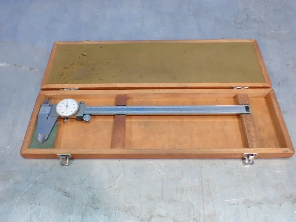 Used MITUTOYO _UNKNOWN_ Dial Calipers Ohio US | HGR 24 #1187171