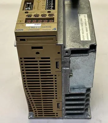 Used YASKAWA SGDH-05DE Servo Drives | Surplus Asset Holdings #1226410