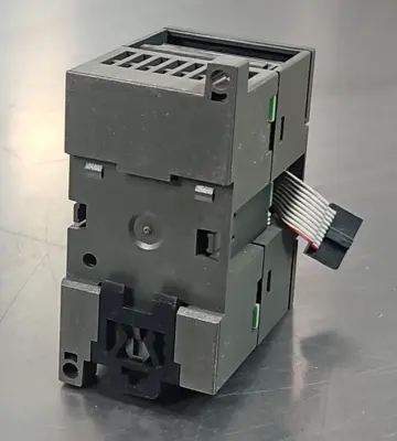 Siemens 6ES7 222-1BF22-0XA0 Digital Output Module 6ES7222-1BF22-0XA0 Loc3C2
