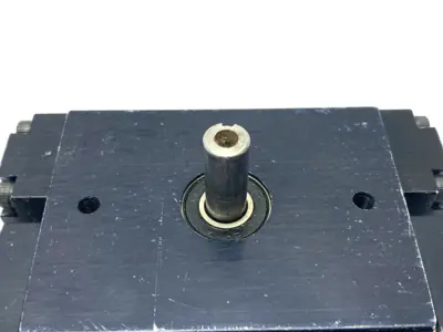 USED ROTOMATION ROTARY ACTUATOR 90 DEGREE SINGLE-ROD