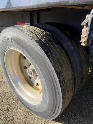 USED 1970 UTILITY 40 FT