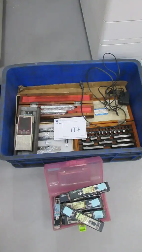 Used _UNKNOWN_ _UNKNOWN_ Roughness Testers TW | Apex Group #1551910