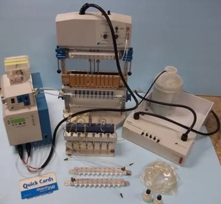 Used _UNKNOWN_ QUEST 210 Miscellaneous Laboratory Equipment Texas US | Bamko Surplus Process Equipment #934836