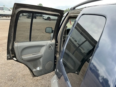 USED 2005 JEEP LIBERTY