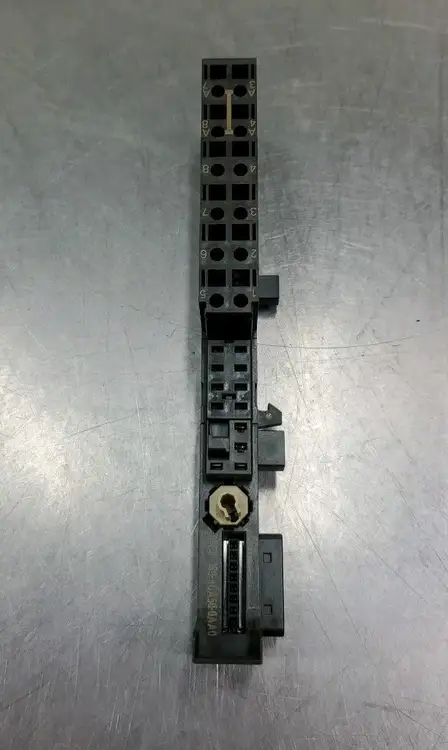 Used Siemens 6ES7193-4CA50-0AA0 (TM-E15C26-A1) Base Unit PLC Chassis South Carolina US | Palmetto Automation #1159560