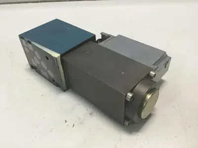 USED BOSCH 0 811 404 752