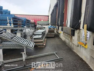 unknown brand used Pallet racks in great condition. #BBM2654