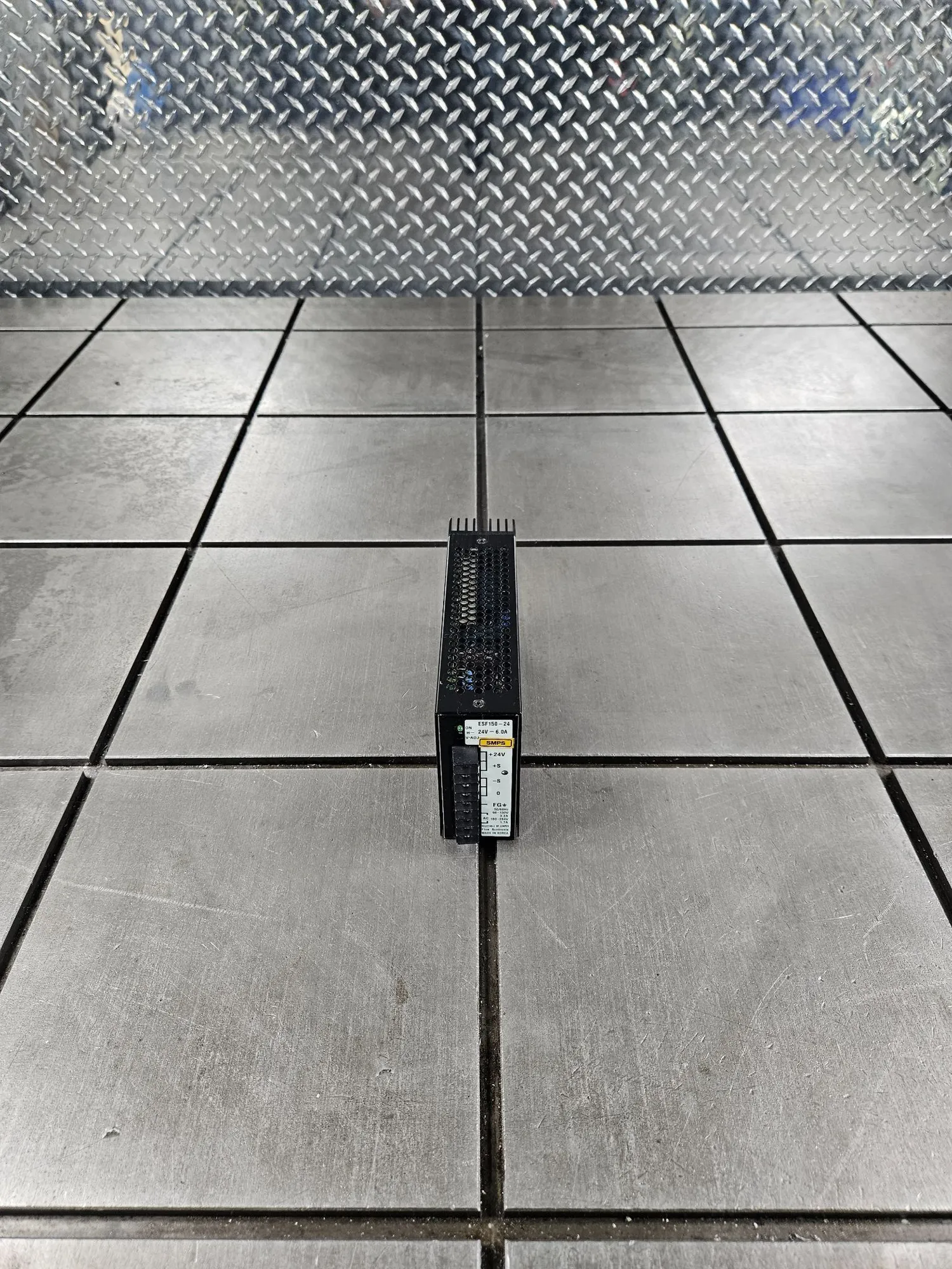 USED FINE SUNTRONIX ESF150-24