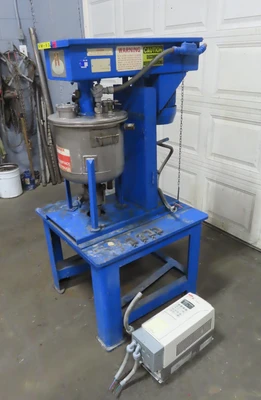 2 HP Hockmeyer Disperser, 5 gallon, stainless steel, jacketed, vacuum