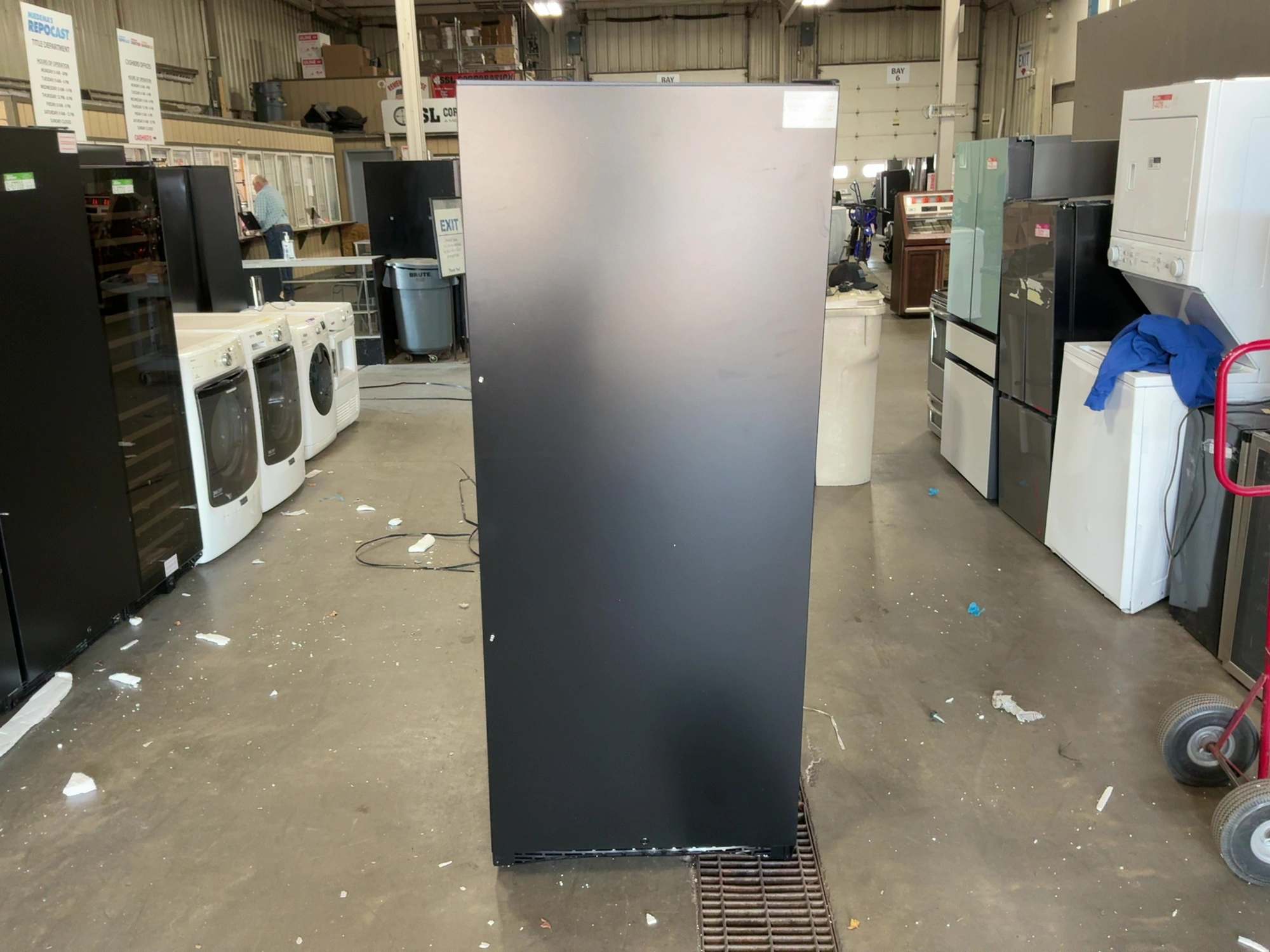 Used BRAMA BR-300GREF Refrigerators Michigan US | Miedema Asset Management Group #1761119