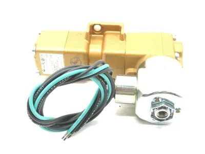 NEW VERSA VALVES VGS-3332-U-A120 THREE WAY VALVE VGS3332UA120