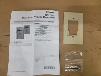 NEW HONEYWELL T651A 3026