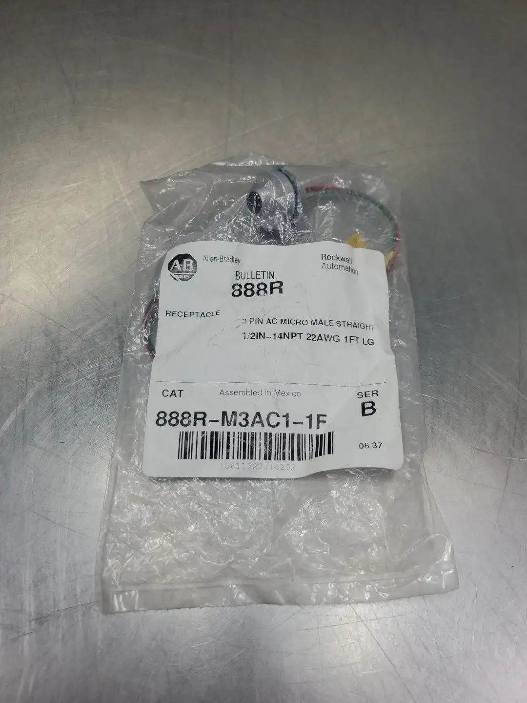 Allen Bradley 888R-M3AC1-1F 3 Pin AC Micro Male Receptacle. 4E-2
