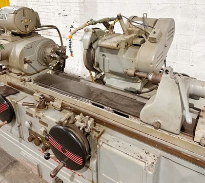 CINCINNATI CYLINDRICAL GRINDER