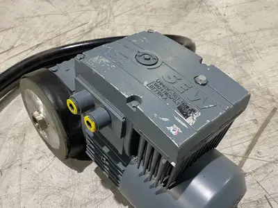USED SEW-EURODRIVE GEARMOTOR W/ BUILT IN INVERTER UNIT
