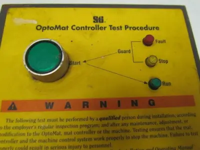 STI OMC-2-120-GM3 82197-0030 Safety Light Curtain Optomat Controller Control Box