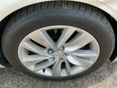 USED 2014 BUICK REGAL