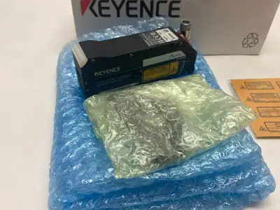 USED KEYENCE IMAGE BASED LASER SENSOR HEAD SCAN/LINE MODE 360MM