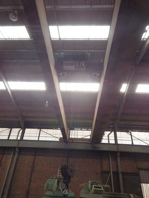 USED STAHL 20 TON X 19 900 MM