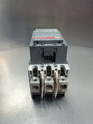 USED ABB A145-30 200-600V CONTACTOR W/TA200DU THERMAL OVERLOAD RELAY