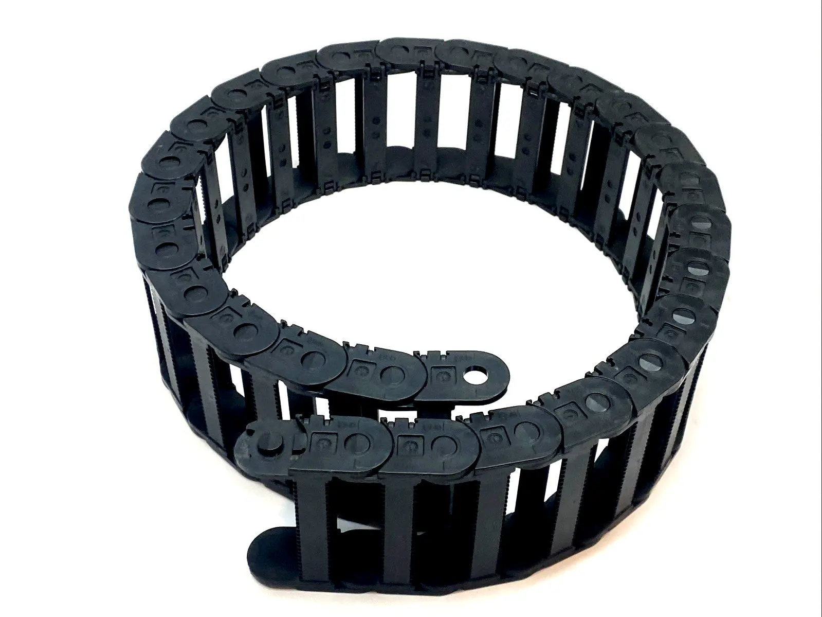 USED IGUS E2 ENERGY CHAIN 27 LINKS