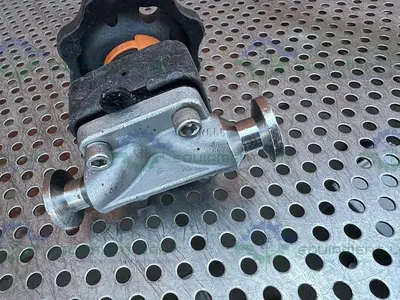 USED ITT / GRINNELL 316L STAINLESS STEEL DIAPHRAGM VALVE W/ 1/2" SANITARY FITTING