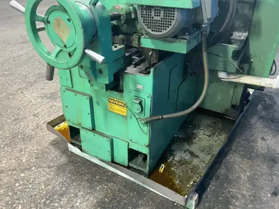 Used CINCINNATI DR / CINCO15 Centerless Grinders Ohio US | HGR 24 #1545286