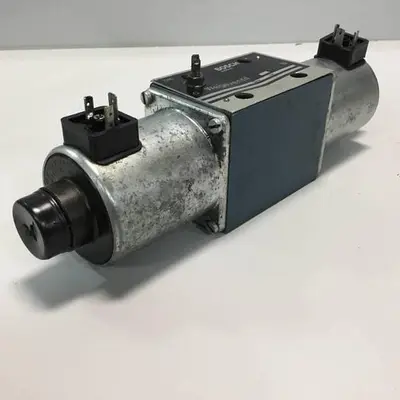 USED BOSCH 0 810 001 002