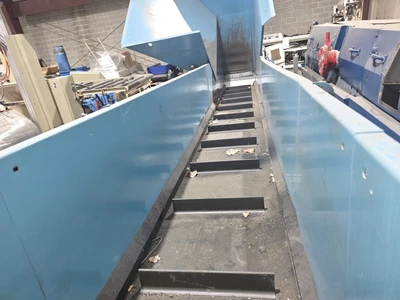 22' Long x 25" Wide Bunting Incline Conveyor with Metal Separator