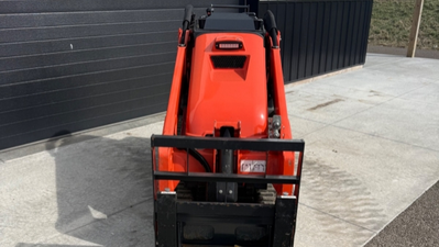 USED 2023 Kubota SCL1000