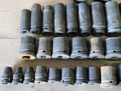 9mm - 26mm and 3/8" - 1-13/16" Assorted Impact Socket Set (33 pcs)