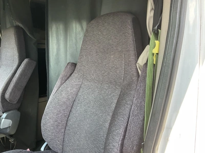 USED 2016 FREIGHTLINER CASDCADIA