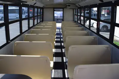 Used 2008 FREIGHTLINER M2 Buses California US | Big Truck & Equipment #1412185