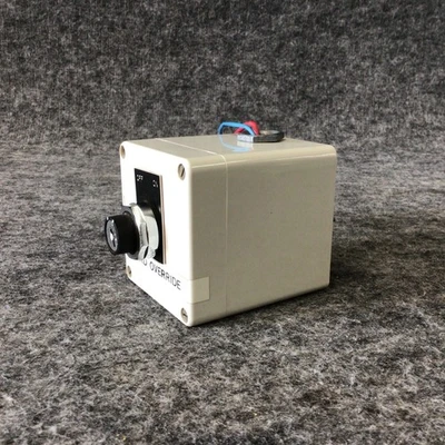 Used Cutler-Hammer E22 Misc Electrical & Power Parts California US | Davliegogo LLC #1729973