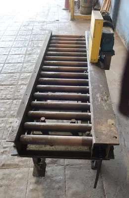 SPC8842  Conveyor 14.5" wide x 60" long size Matthews powered roller conveyor CS