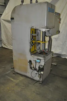 USED DENISON FH20-20H