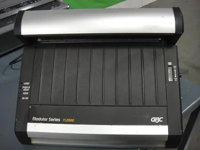 GBC TL2900 Modular 12" Electric Wire Closer