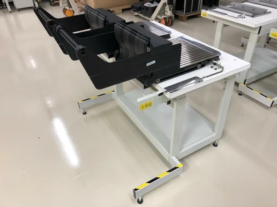 Used Universal Instruments Corporation 46512309 PCB Component Feeders Michigan US | 4Tech USA #1540579