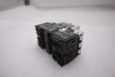 KLOCKNER MOELLER PKZM0-0.4 MANUAL MOTOR CONTROLLER STOCK K-3471