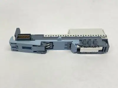 USED SIEMENS SIMATIC ET200SP BASE UNIT BU15-P16+A0+2D