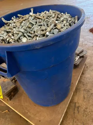 Used _UNKNOWN_ _UNKNOWN_ Misc Fasteners North Carolina US | Myron Bowling Auctioneers Inc #1547568