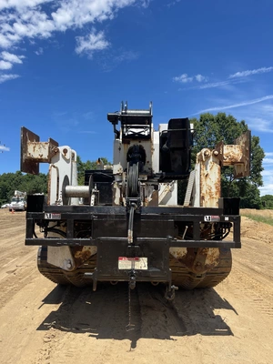 Used 2006 ALTEC D4060 DIGGER DERRICK CRAWLER ALL TERRAIN Crawler Cranes Michigan US | Miedema Asset Management Group #1304392
