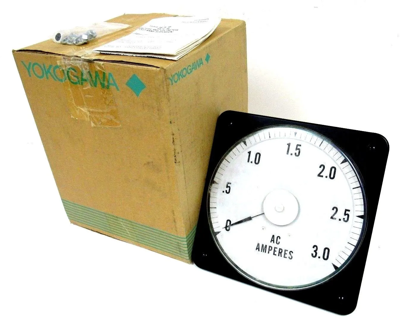 NEW YOKOGAWA AB-16 AC AMPERES METER 121131LJLJ AB16
