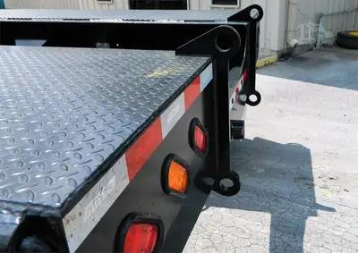 New | in-Stock 2027 PITTS LB55-22DC Lowboy Trailers Tennessee US | LMI Tennessee LLC #1505034