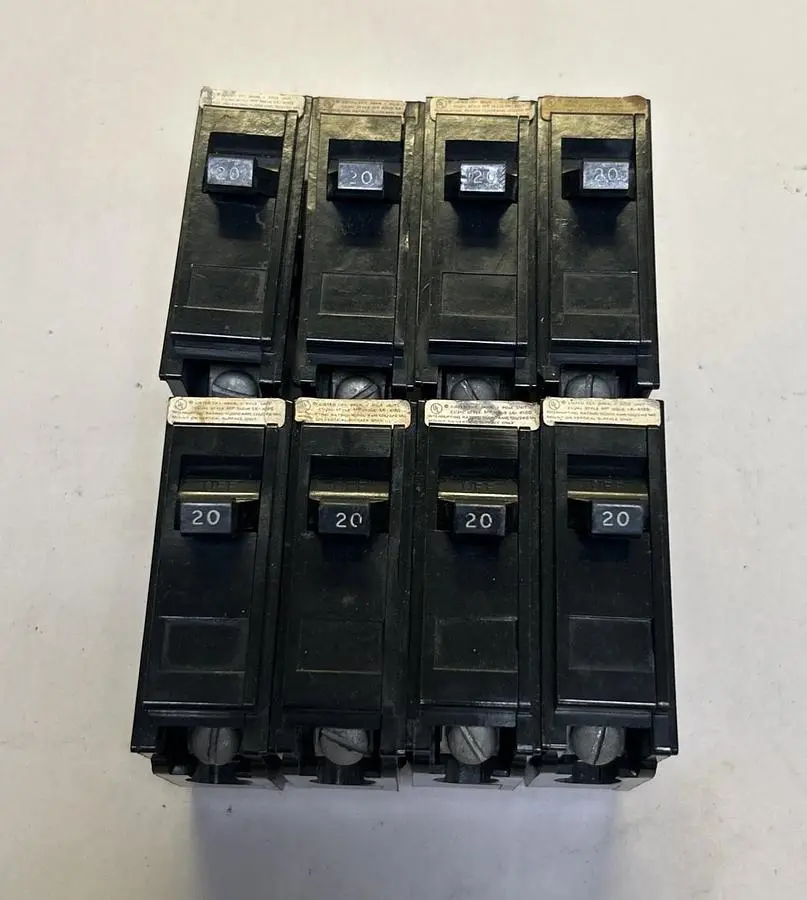 Used CROUSE-HINDS MP120 Miscellaneous Equipment (Electrical & Power) | Surplus Asset Holdings #1200079
