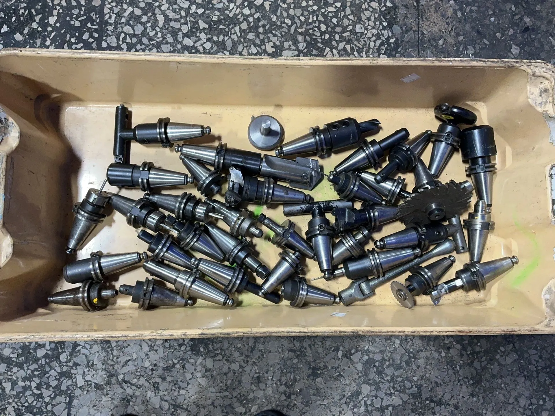 Used LYNDEX _UNKNOWN_ Tooling & Accessories (Other) Ohio US | HGR 24 #1271809