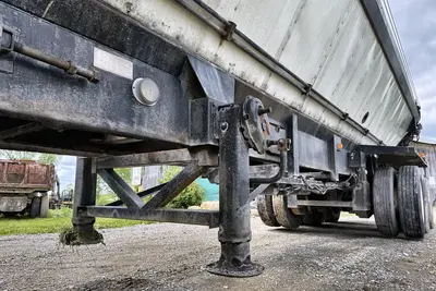 Used 2002 RED RIVER LB334 Dump Trailers Indiana US | Proxy Equipment #1385179