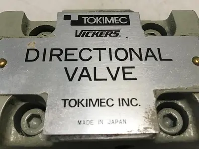 USED VICKERS DG3V-7-3C-10-JA-S558
