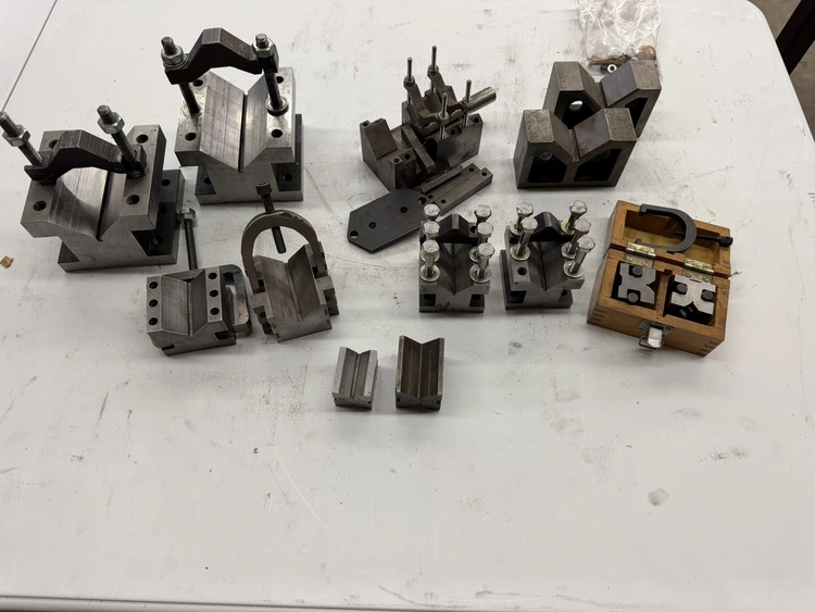 Used _UNKNOWN_ _UNKNOWN_ V-Blocks Michigan US | Miedema Asset Management Group #1293186